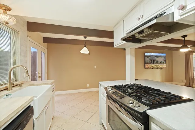 $325,500 | 878 Rutledge Drive, Lodi, CA 95242