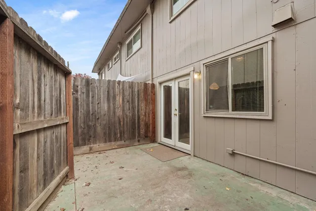 $325,500 | 878 Rutledge Drive, Lodi, CA 95242