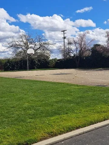 $325,500 | 878 Rutledge Drive, Lodi, CA 95242