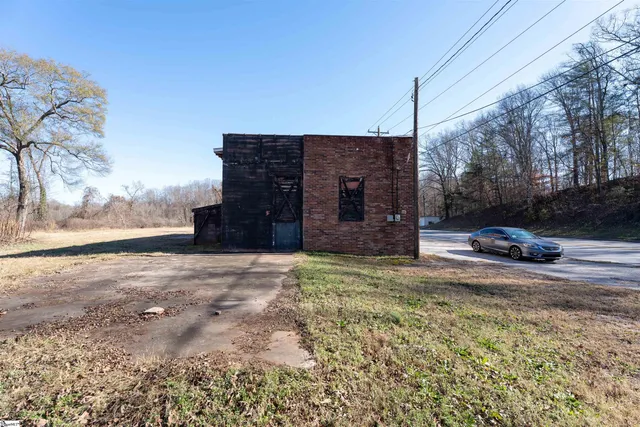 $350,000 | 2606 Geer Highway, Marietta, SC 29661