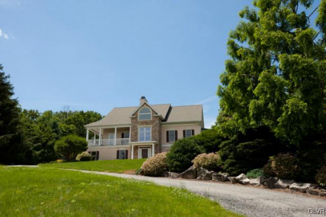 3410 Oak Hill Road Emmaus, PA 18049 - Photo 3 of 44 Gallery Image 3