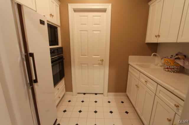 3410 Oak Hill Road Emmaus, PA 18049 - Photo 42 of 44 Gallery Image 42