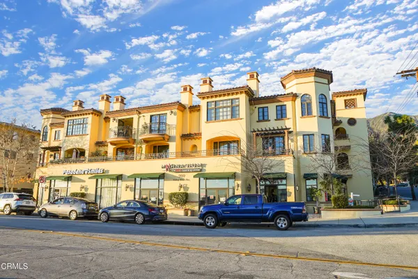 $4,250 | 985 North Michillinda Avenue, Unit 209, Pasadena, CA 91107