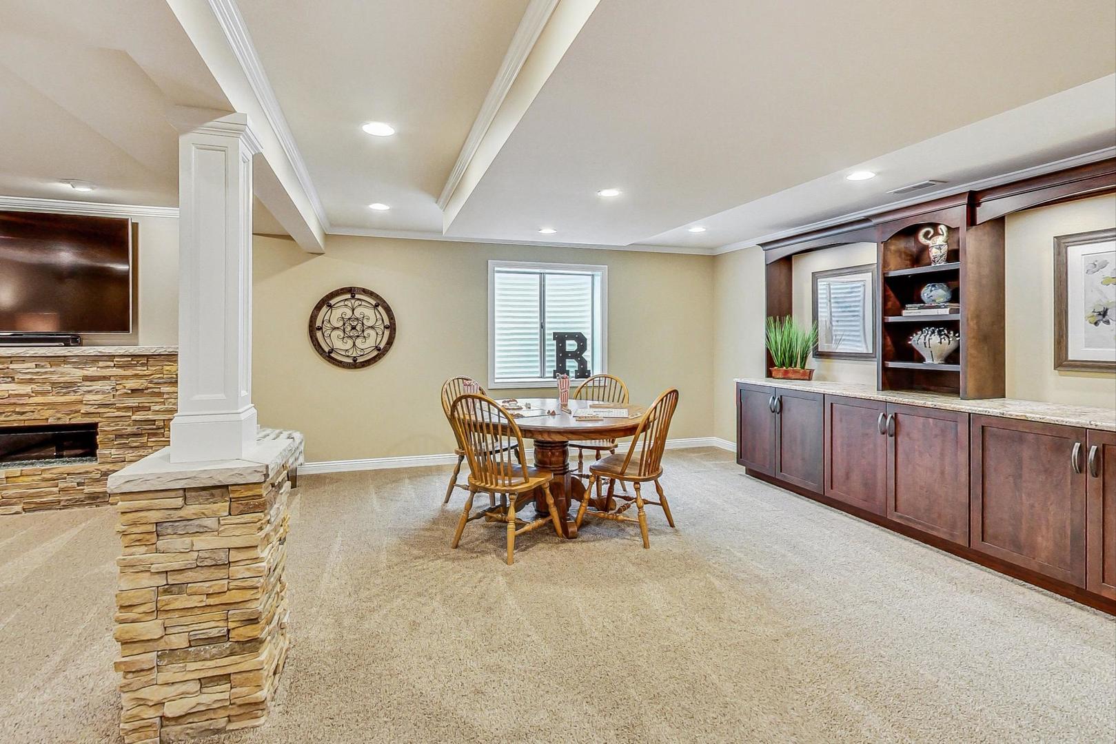 S548 Grengs Lane Geneva, IL 60134 - Photo 35 of 49 a view of a livingroom with furniture