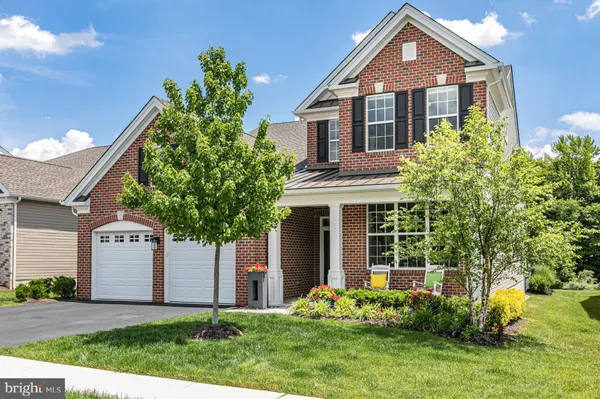 $925,000 | 40 Inverness Drive, Kendall Park, NJ 08824