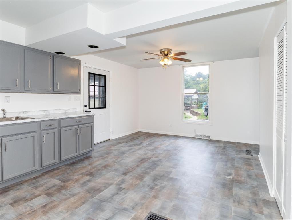 863 Walnut Street Rochester, PA 15074 - Photo 13 of 34 Gallery Image 13