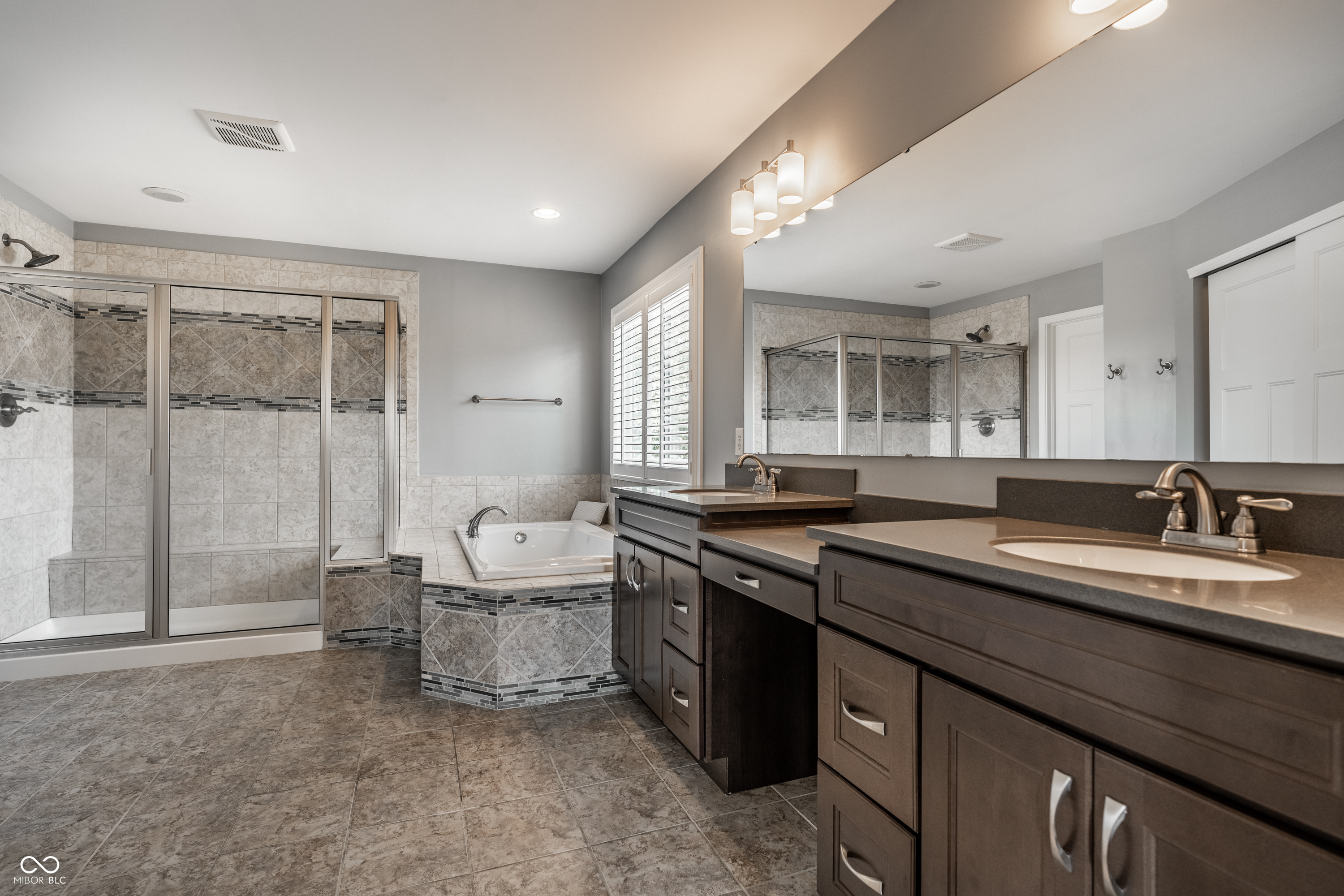 3832 Pelham Road Carmel, IN 46074 - Photo 45 of 76 Gallery Image 45