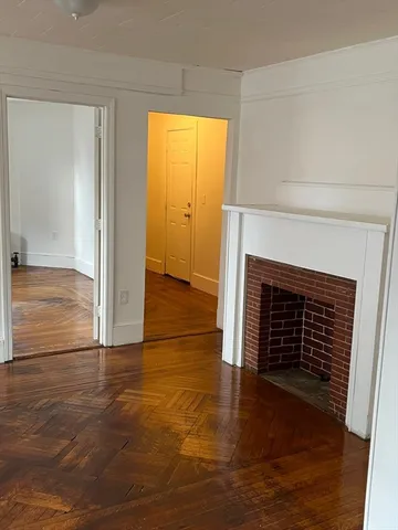 $1,400 | 240 Third Street, Unit 2W, Fall River, MA 02721