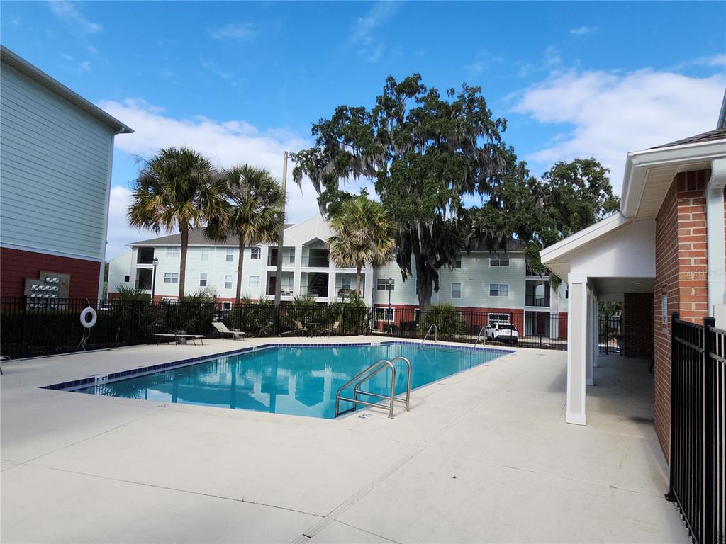 2360 Southwest Archer Road, Unit 605 Gainesville, FL 32608 - Photo 23 of 24 Gallery Image 23
