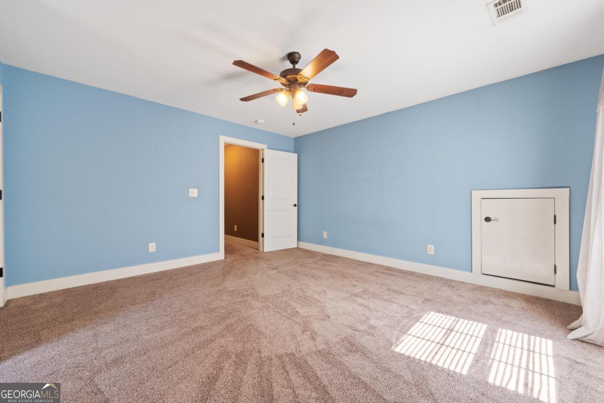 1991 Armour Bridge Road Greensboro, GA 30642 - Photo 37 of 41 a view of an empty room