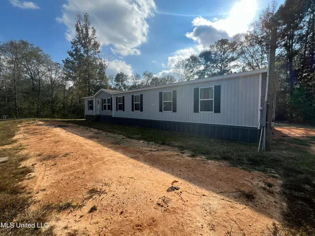 $270,000 | 33 Red Creek Church Road, Wiggins, MS 39577
