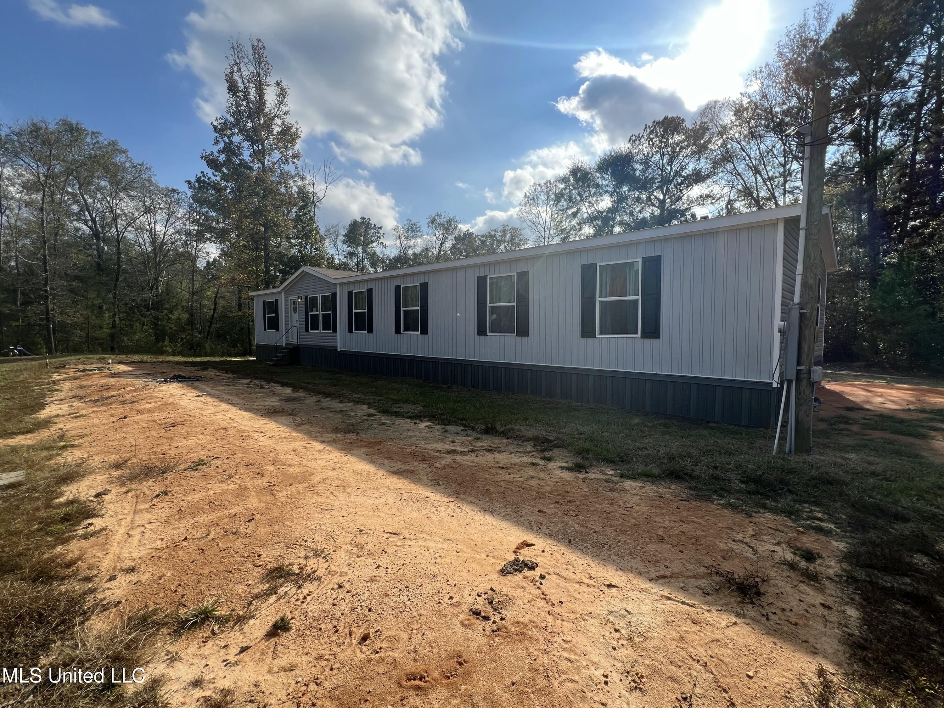 33 Red Creek Church Road Wiggins, MS 39577 - Photo 10 of 32 IMG_5875