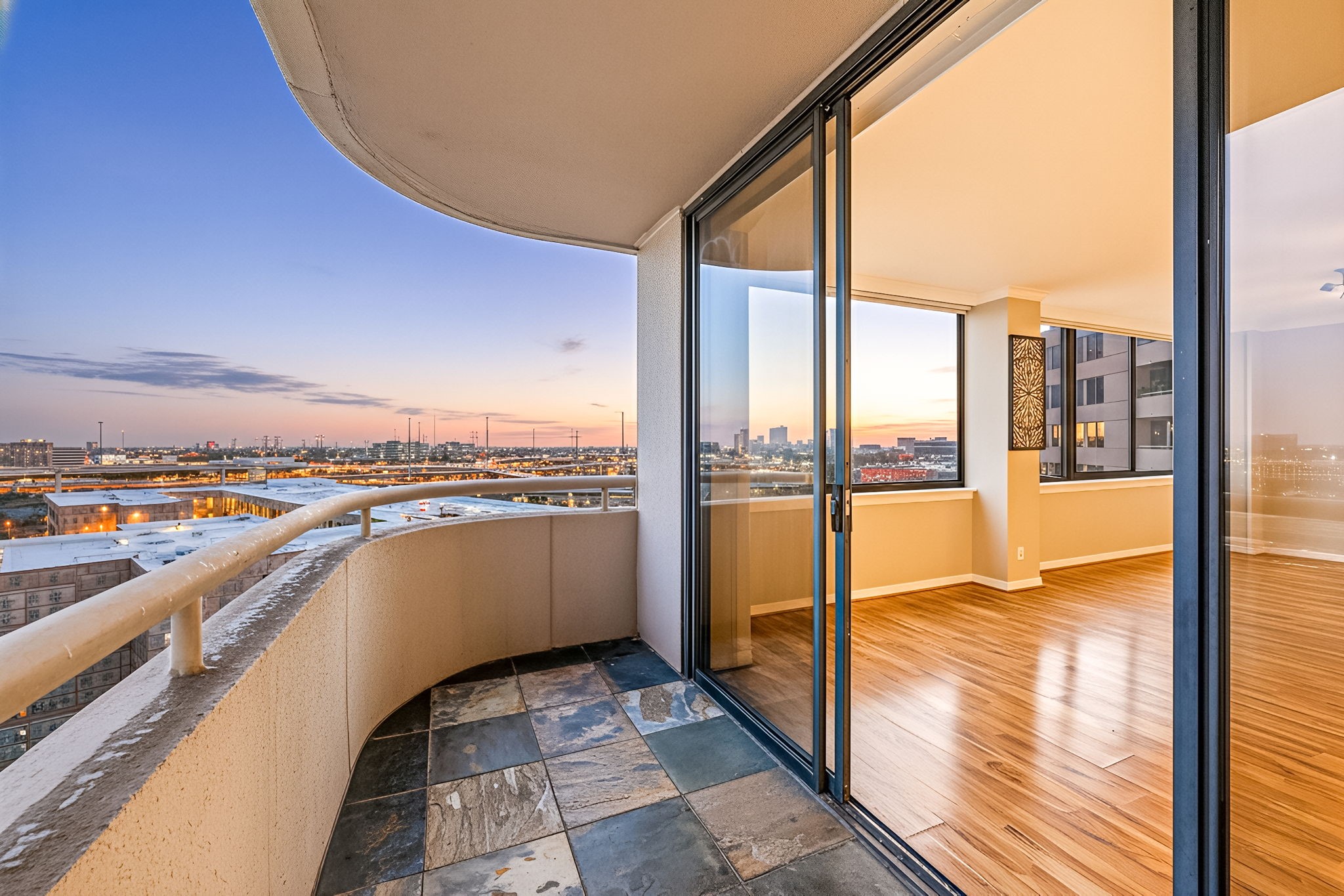 3525 Sage Road, Unit 1409 Houston, TX 77056 - Photo 2 of 45