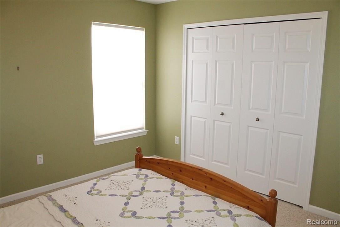 3511 Hogan Circle Rochester, MI 48307 - Photo 28 of 43 Bedroom #3 (pic #3)