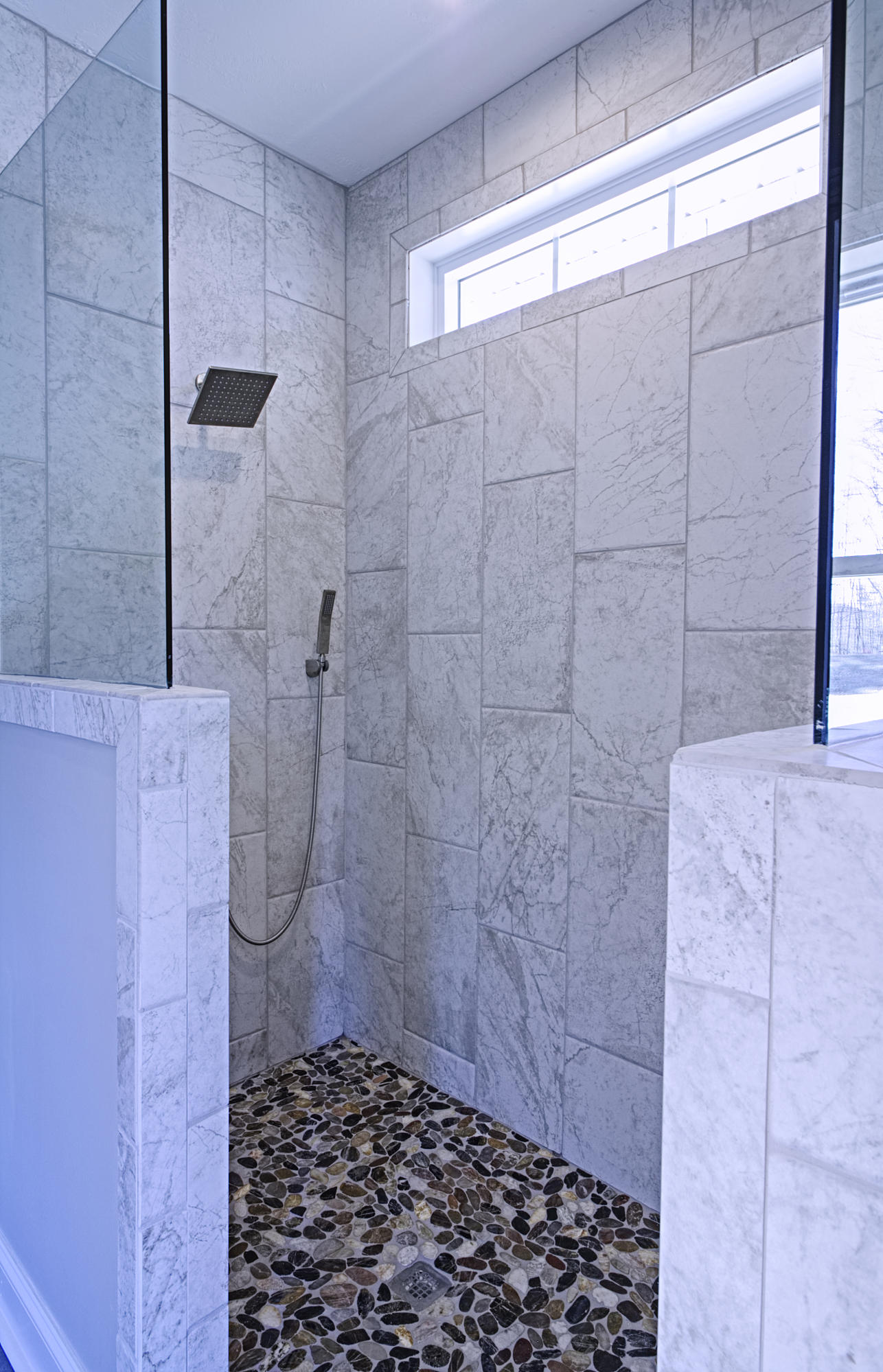 4281 Daugherty Road Salem, VA 24153 - Photo 10 of 21 a bathroom with a shower