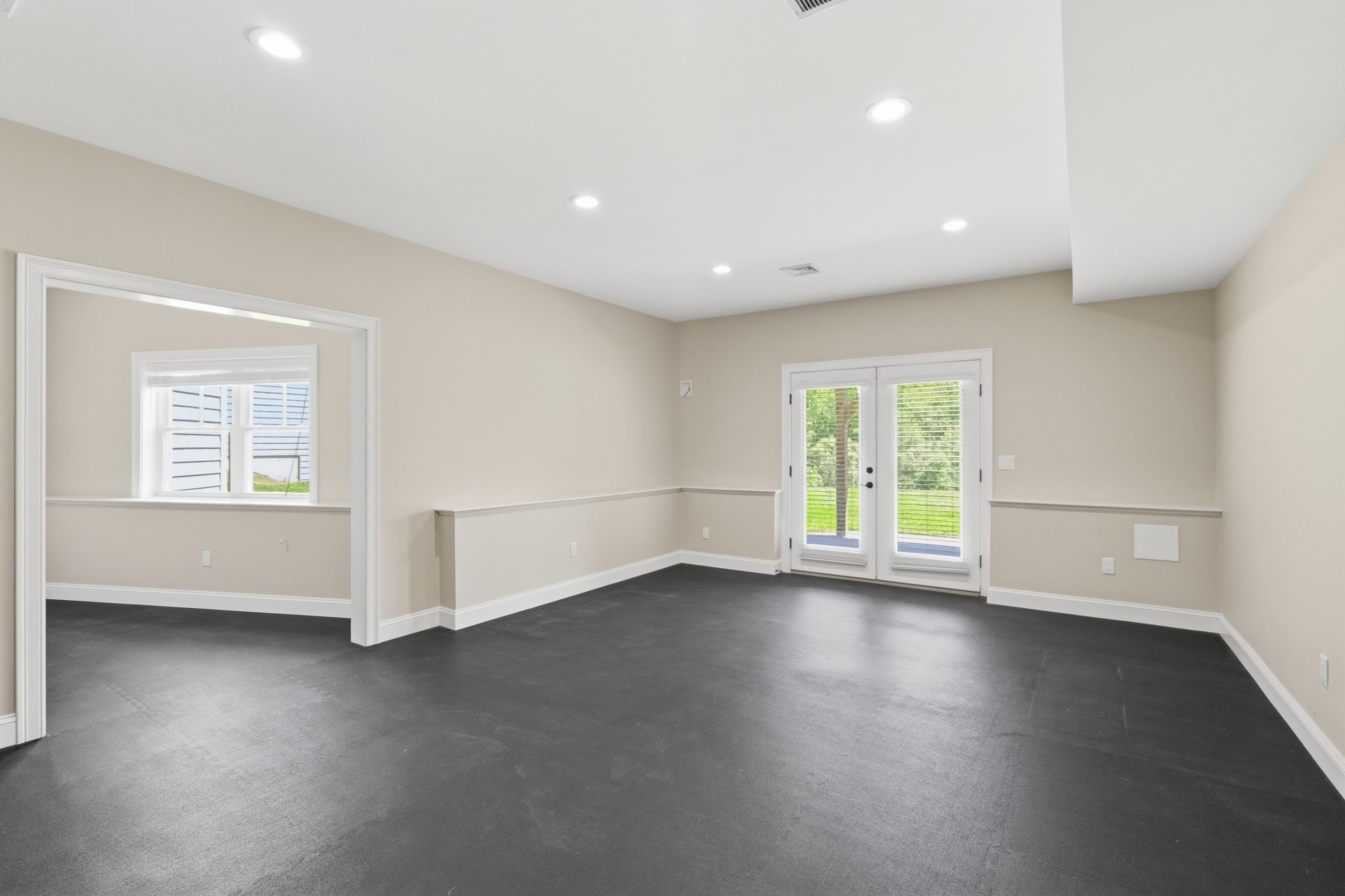 4 South Grater Road Merrimack, NH 03054 - Photo 49 of 60