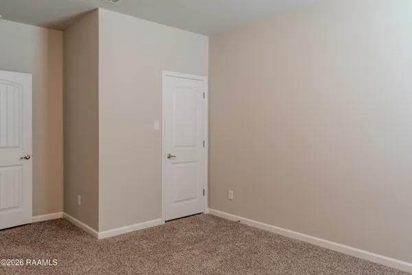 $2,600 | 400 Eastwood Drive, Lafayette, LA 70508