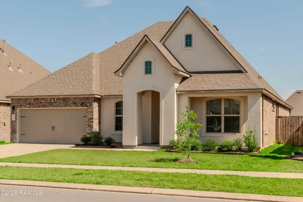 $2,600 | 400 Eastwood Drive, Lafayette, LA 70508