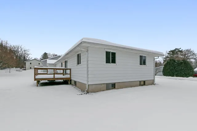 $275,000 | 623 Cross Street, Poynette, WI 53955