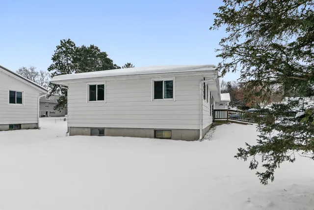 $275,000 | 623 Cross Street, Poynette, WI 53955