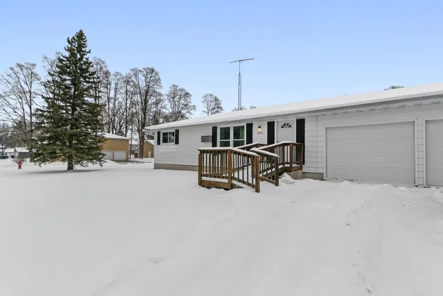 $275,000 | 623 Cross Street, Poynette, WI 53955