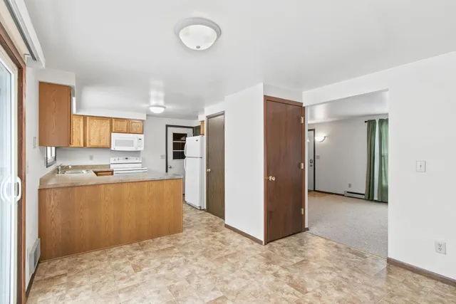 $275,000 | 623 Cross Street, Poynette, WI 53955