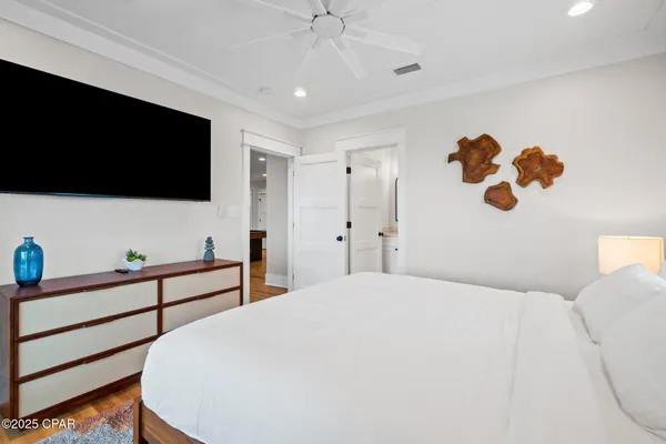 $5,000,000 | 1570 East Gulf Beach Drive, Eastpoint, FL 32328