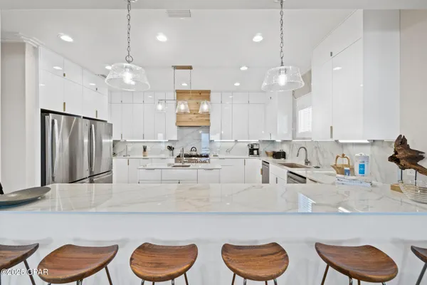 $5,000,000 | 1570 East Gulf Beach Drive, Eastpoint, FL 32328