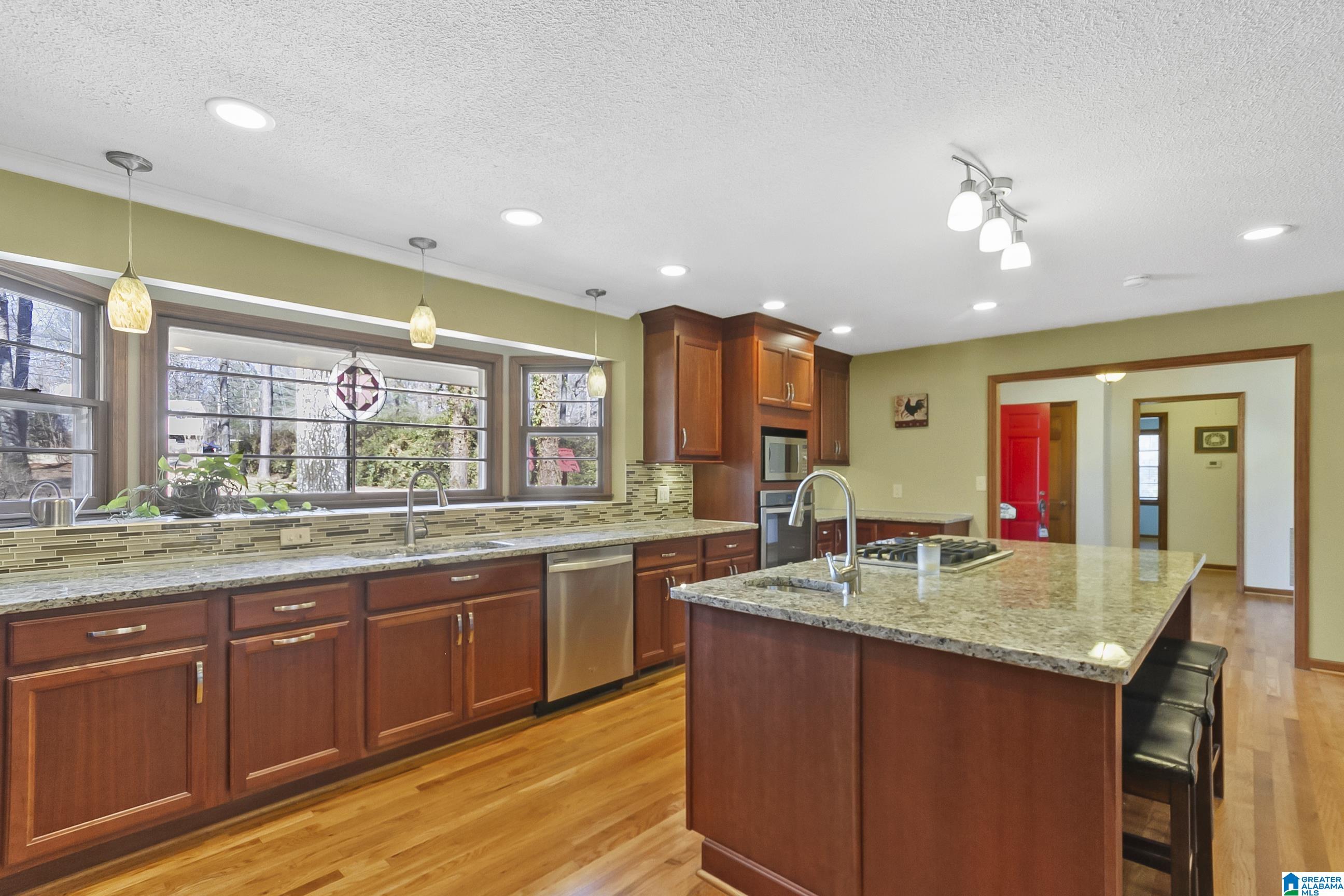 949 Lakeside Drive McCalla, AL 35111 - Photo 14 of 51