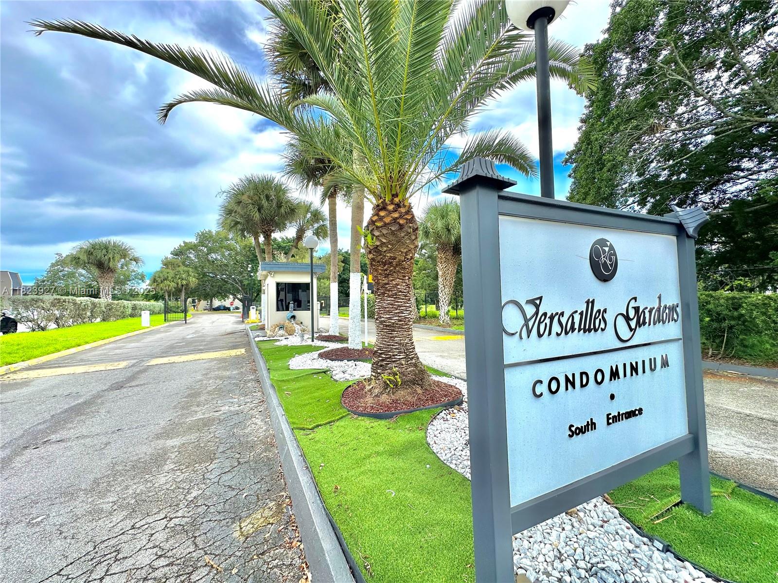 a sign that is on the side of the road