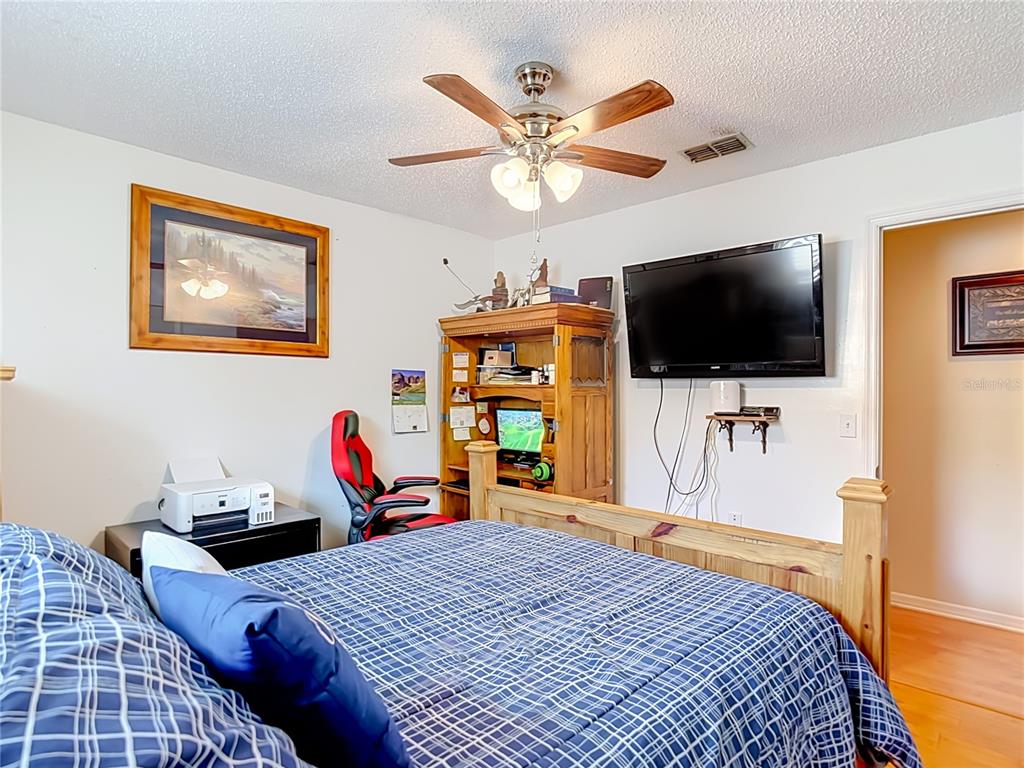 3008 Ripplewood Drive Seffner, FL 33584 - Photo 48 of 79