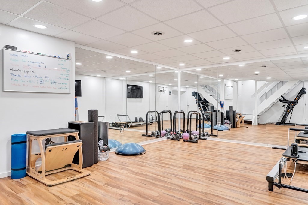 45 Isaac Davis Road Concord, MA 01742 - Photo 22 of 27