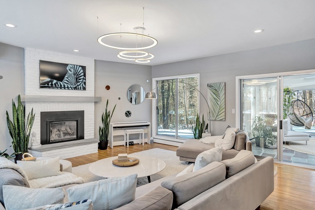 45 Isaac Davis Road Concord, MA 01742 - Photo 10 of 27