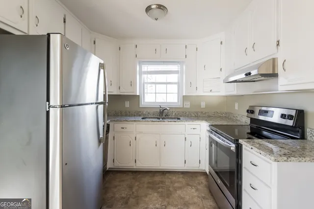 $1,935 | 2664 Windage Drive Southwest, Marietta, GA 30008