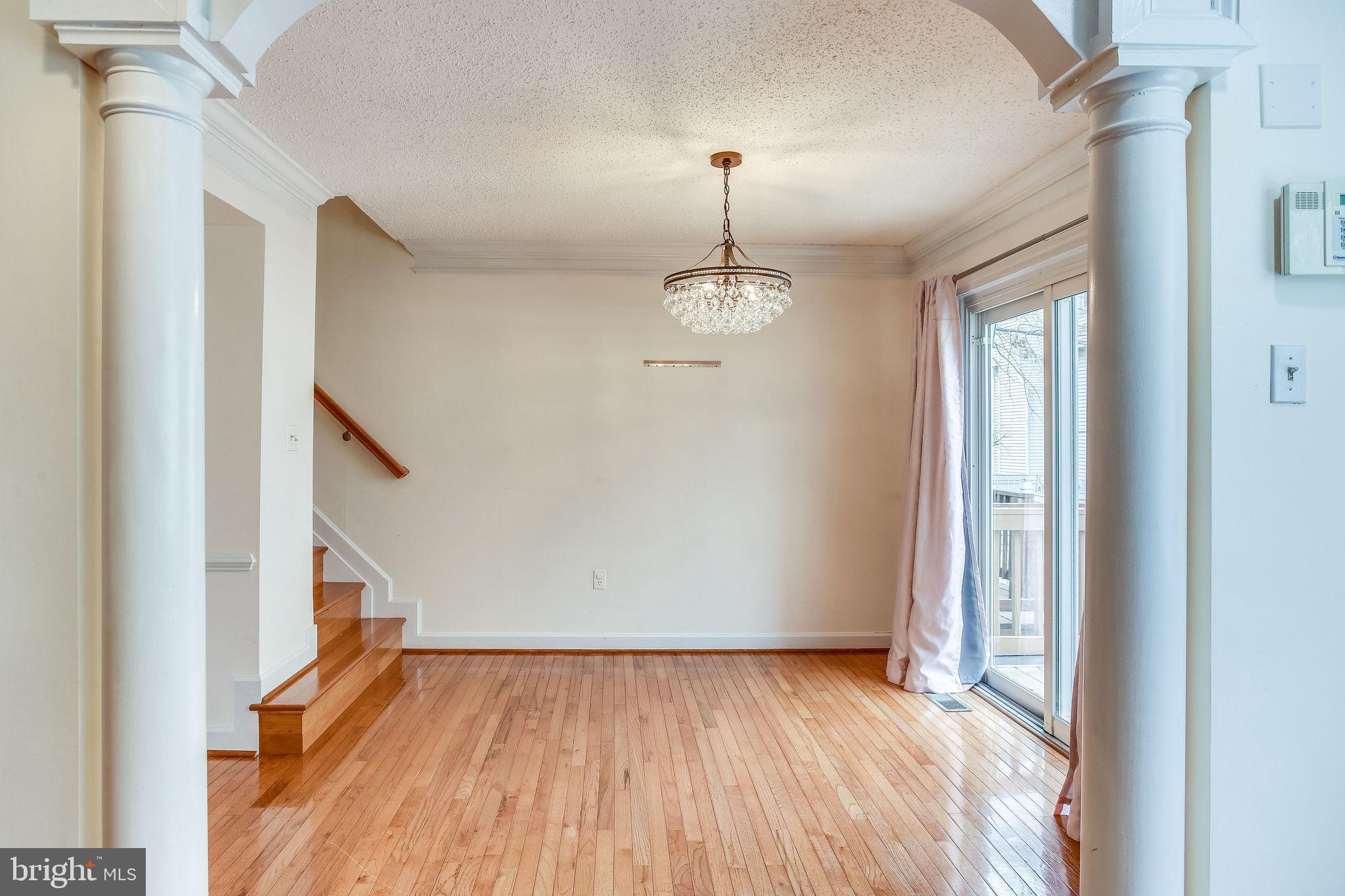 2404 Ridgehampton Court Reston, VA 20191 - Photo 25 of 67 Dining Room
