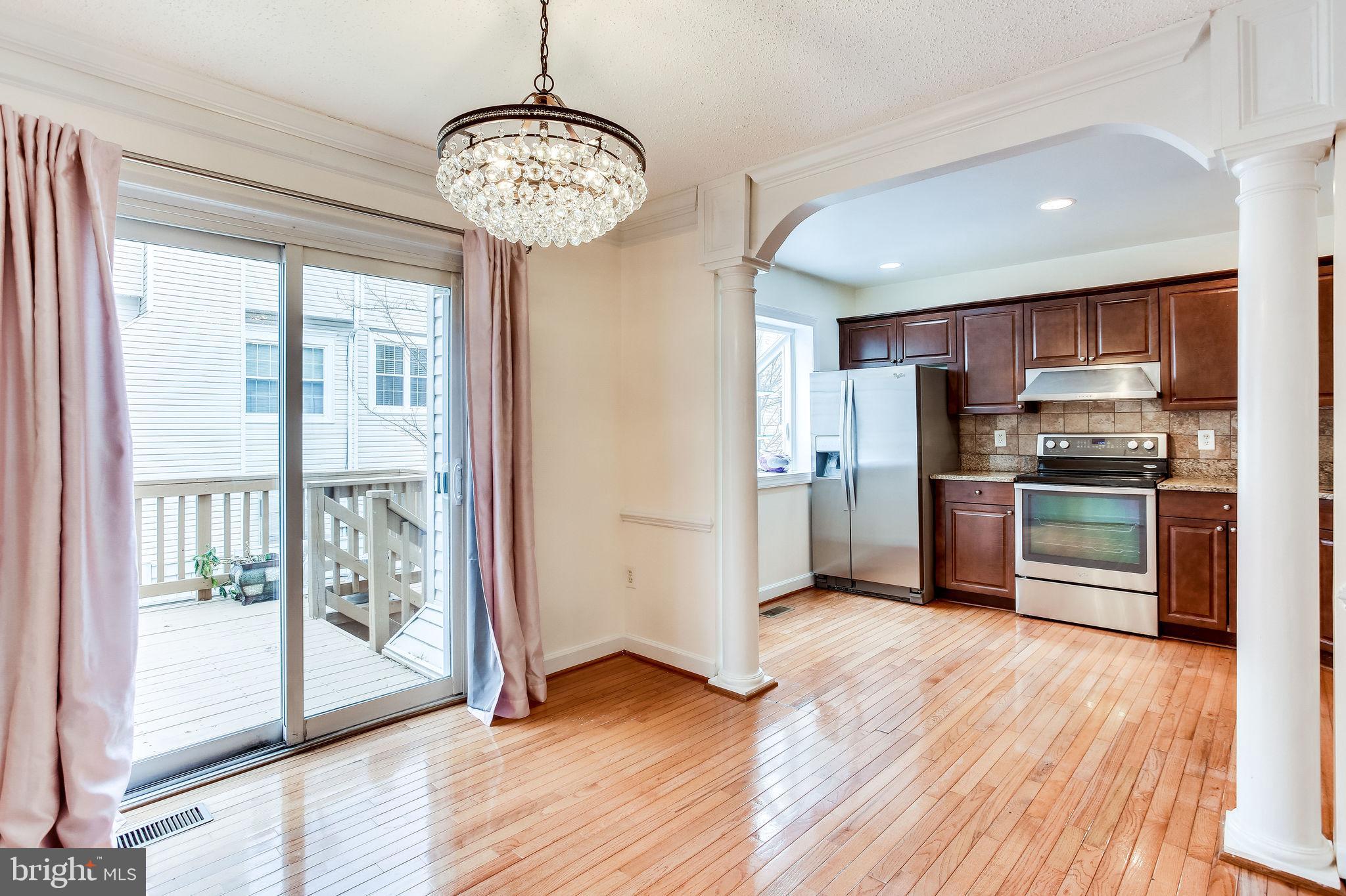 2404 Ridgehampton Court Reston, VA 20191 - Photo 28 of 67 Dining Room
