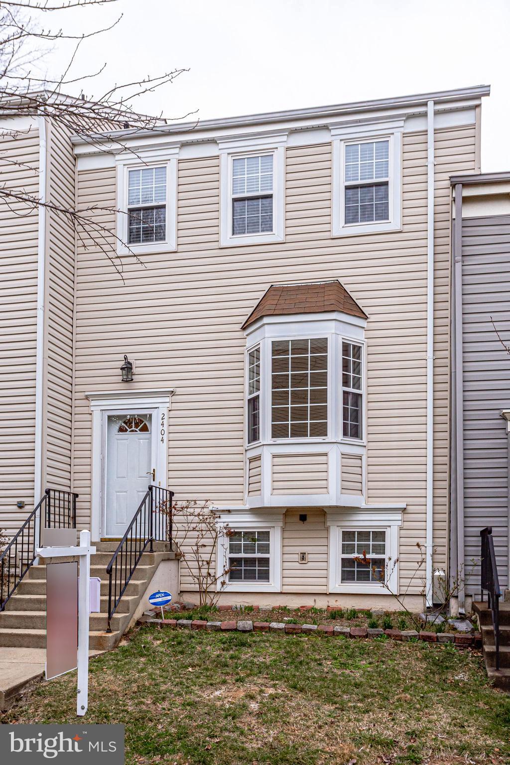 2404 Ridgehampton Court Reston, VA 20191 - Photo 6 of 67 Front Exterior