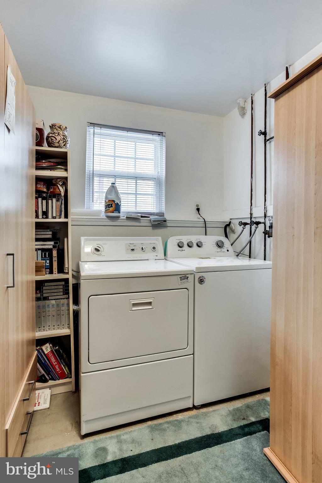 2404 Ridgehampton Court Reston, VA 20191 - Photo 51 of 67 Laundry Room