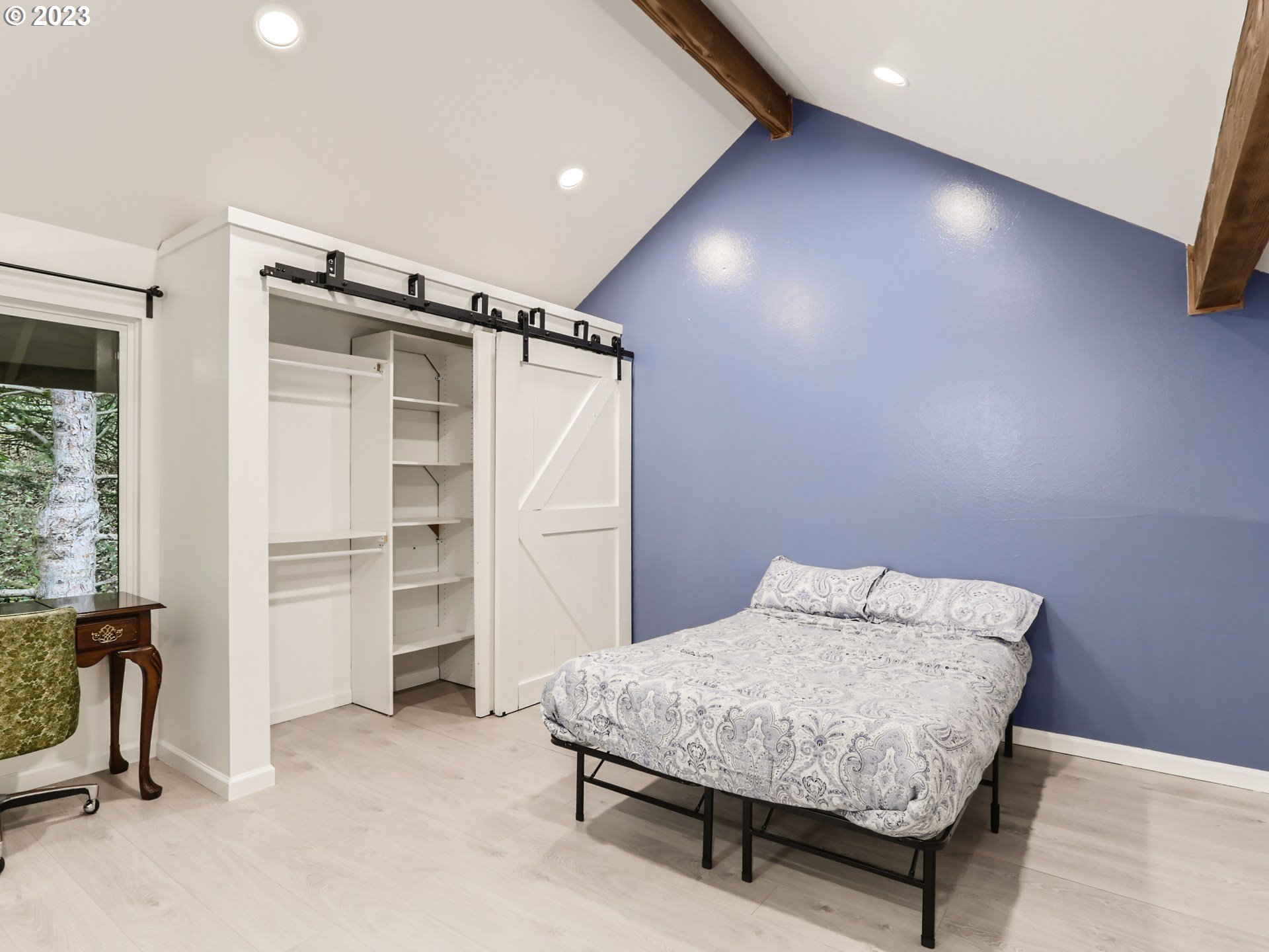 7718 Southwest Barnes Road Portland, OR 97225 - Photo 11 of 26 Gallery Image 11