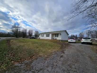 1959 Midway Road Smithville, TN 37166 - Photo 12 of 18 Gallery Image 12