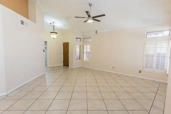 $2,495 | 7421 South Kachina Drive, Tempe, AZ 85283