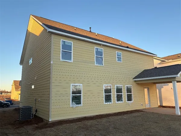 $483,918 | 555 Hydrangea Street, Seneca, SC 29678