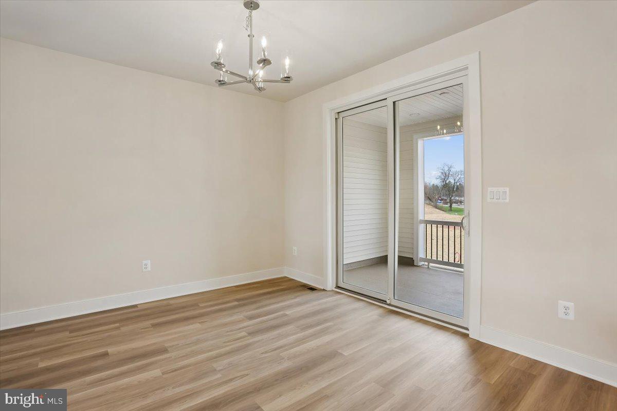 102 Allen Lane Poolesville, MD 20837 - Photo 27 of 53 Dining Room (sample photo)