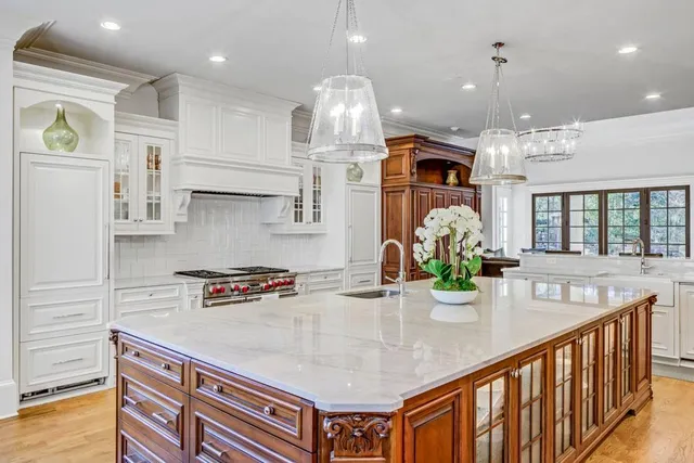 $5,895,000 | 3594 Tuxedo Court Northwest, Atlanta, GA 30305