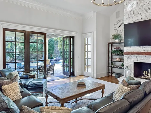 $5,895,000 | 3594 Tuxedo Court Northwest, Atlanta, GA 30305