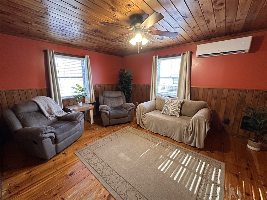 44 Comins Pond Road Warren, MA 01083 - Photo 12 of 33