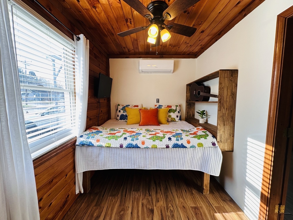 44 Comins Pond Road Warren, MA 01083 - Photo 20 of 33