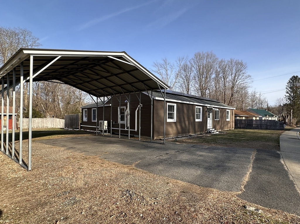 44 Comins Pond Road Warren, MA 01083 - Photo 3 of 33