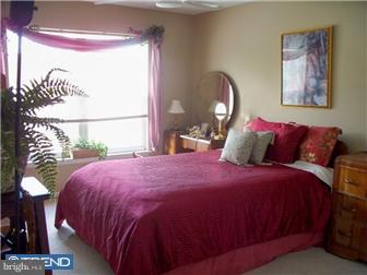 39 Bluebonnet Road Langhorne, PA 19047 - Photo 8 of 12 Bedroom 2