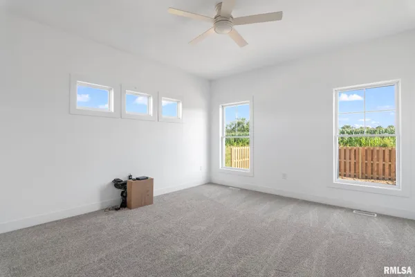 $450,000 | 72 Moonlight Ct. Court, Chatham, IL 62629